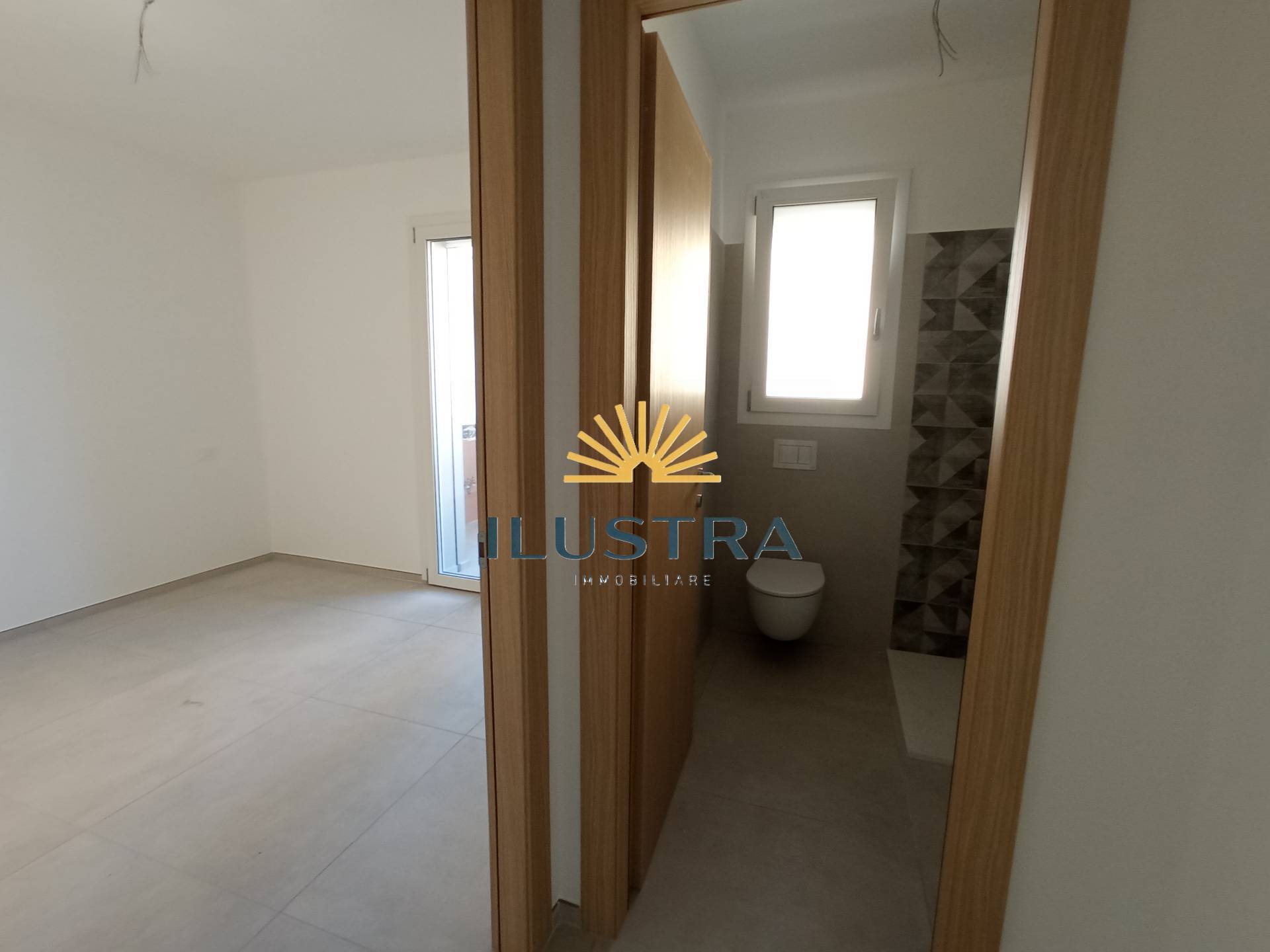 Appartamento in vendita a Alba Adriatica, Zona Mare