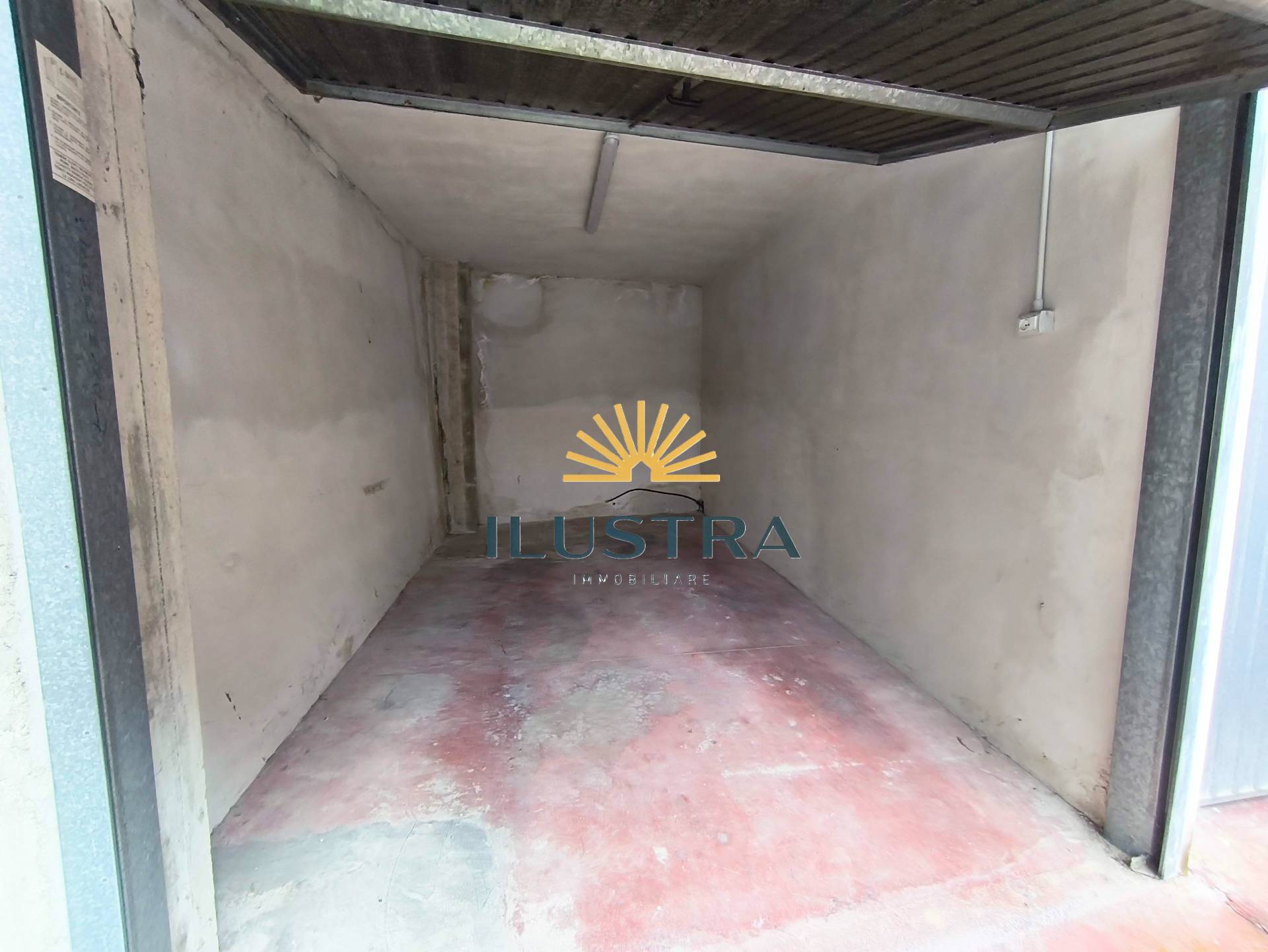 Box o garage in vendita a San Benedetto del Tronto