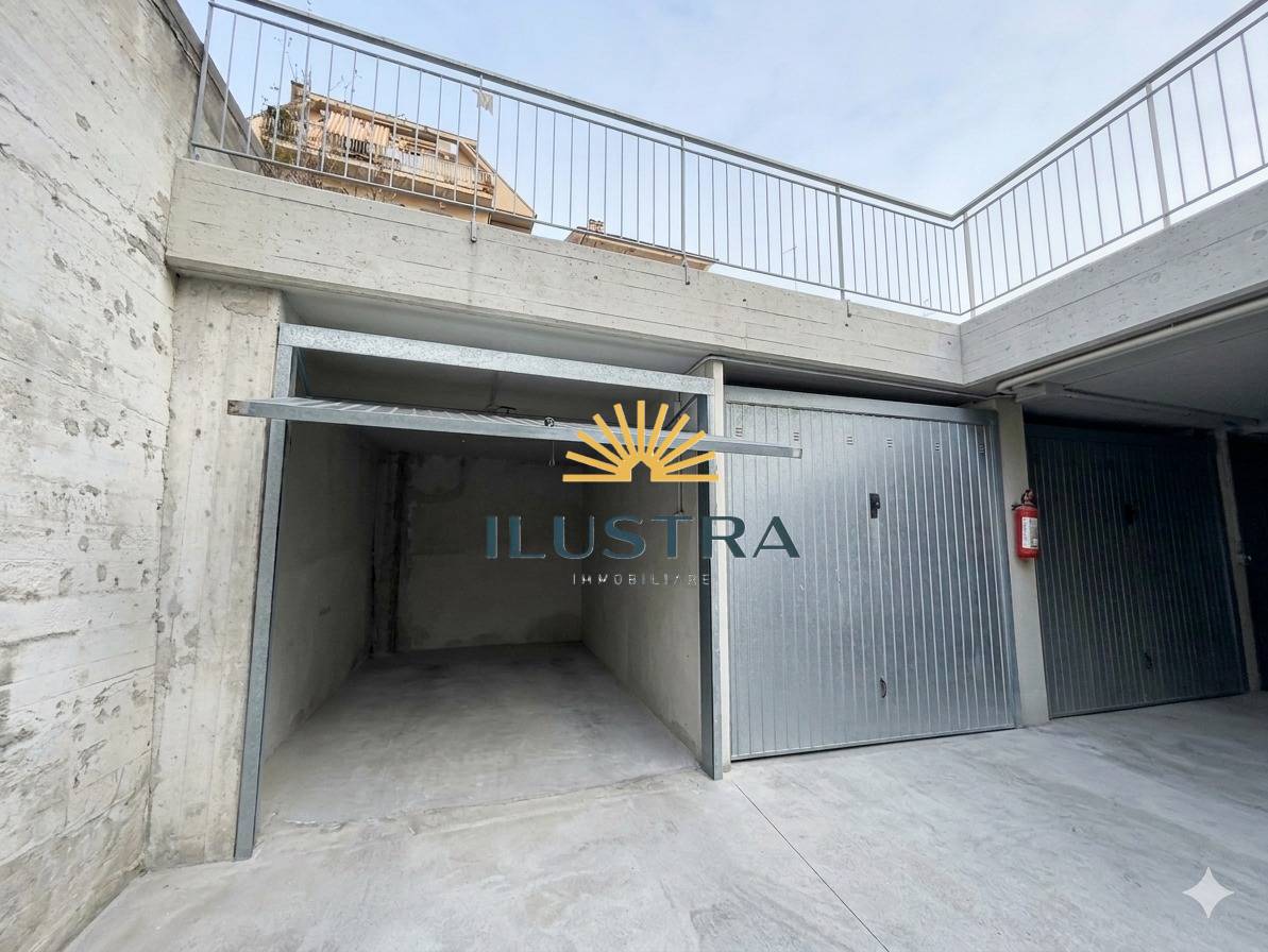 Box o garage in vendita a San Benedetto del Tronto