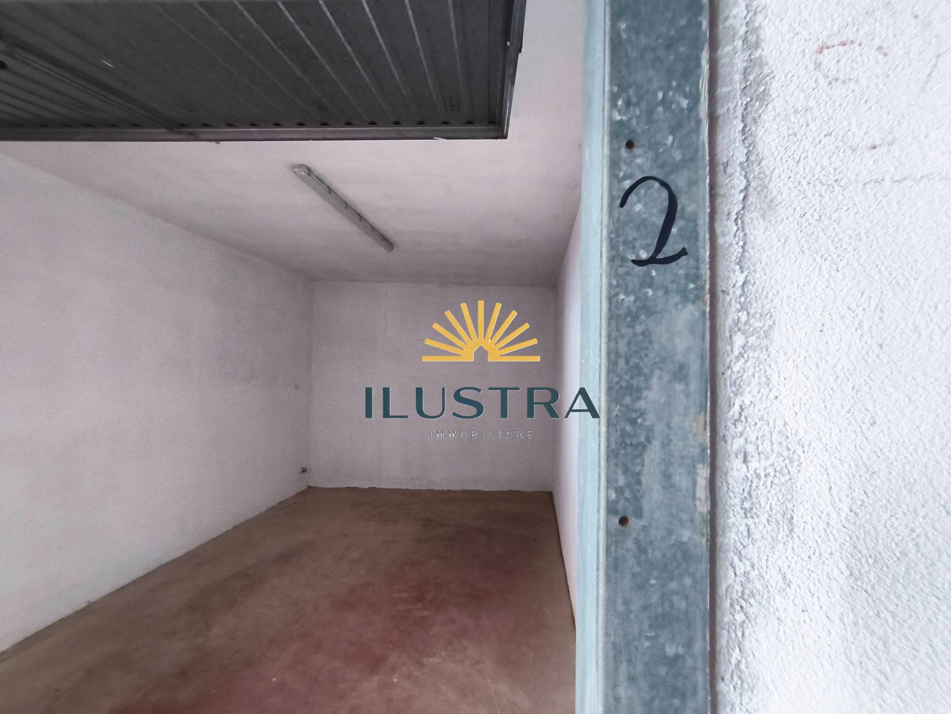 Box o garage in vendita a San Benedetto del Tronto