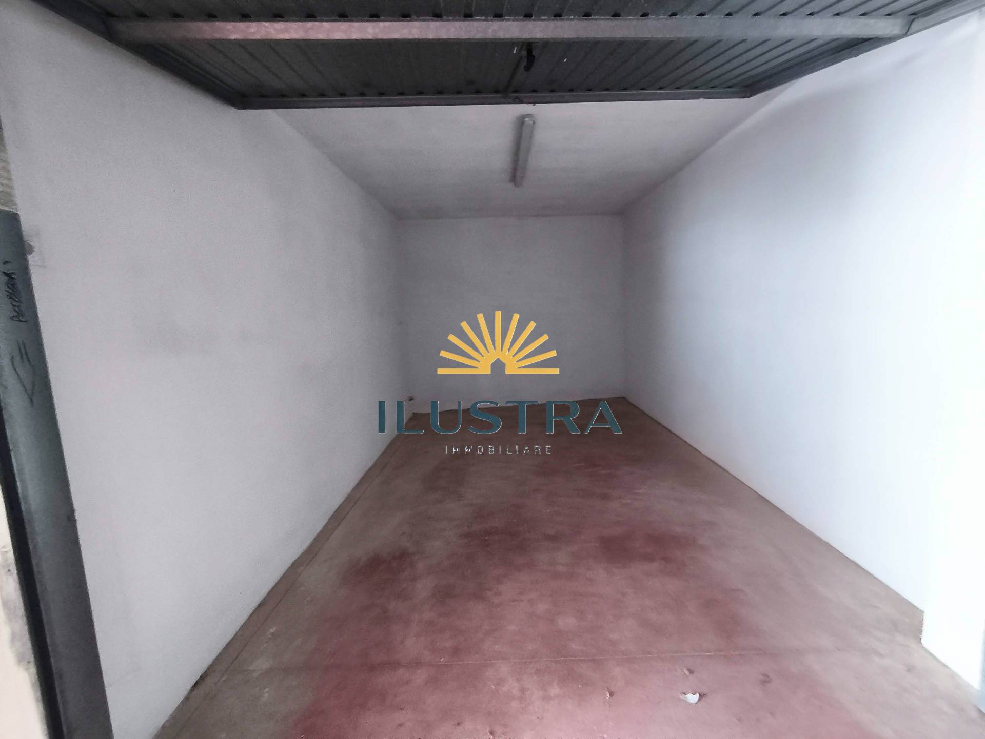 Box o garage in vendita a San Benedetto del Tronto