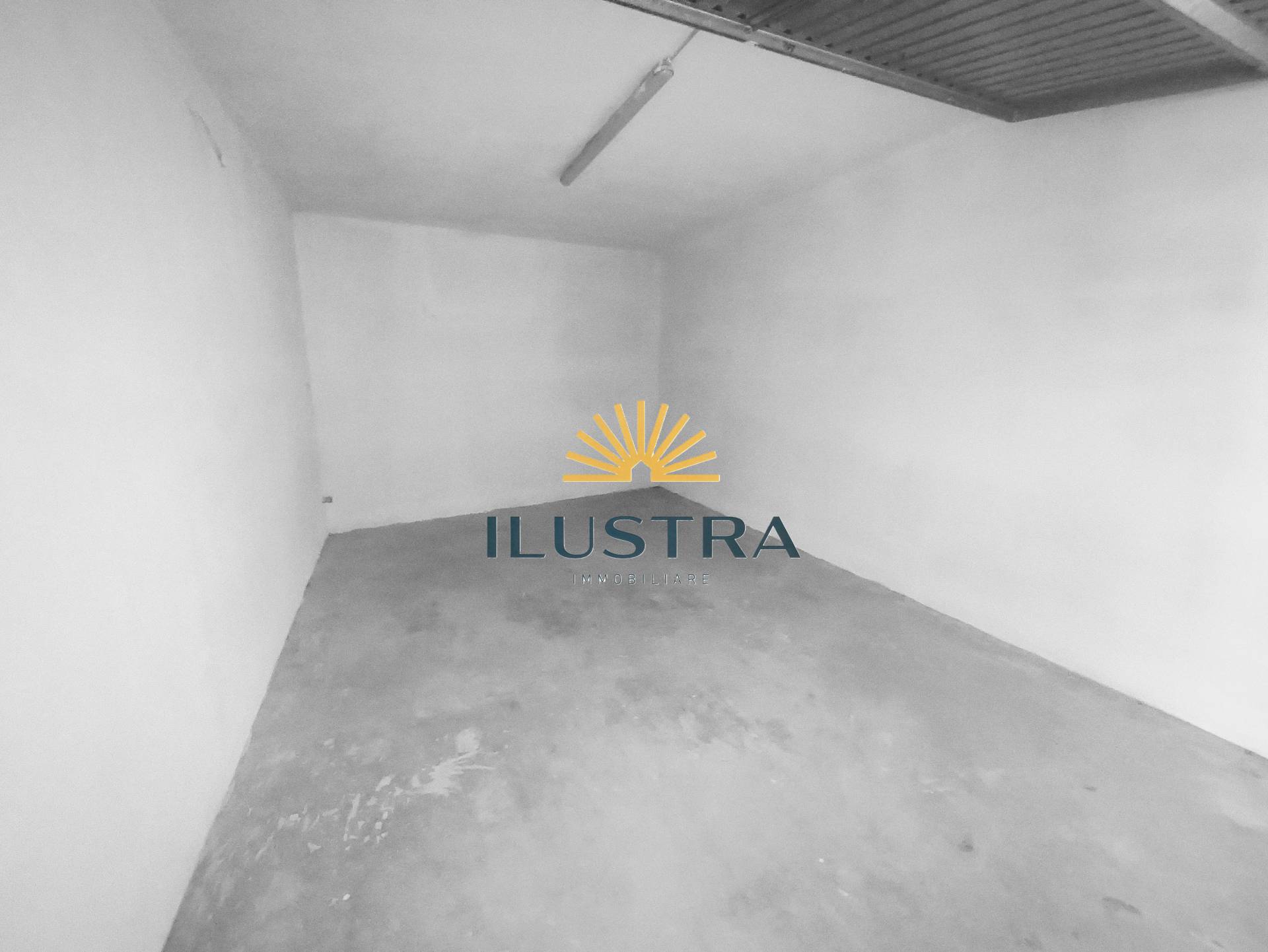 Box o garage in vendita a San Benedetto del Tronto