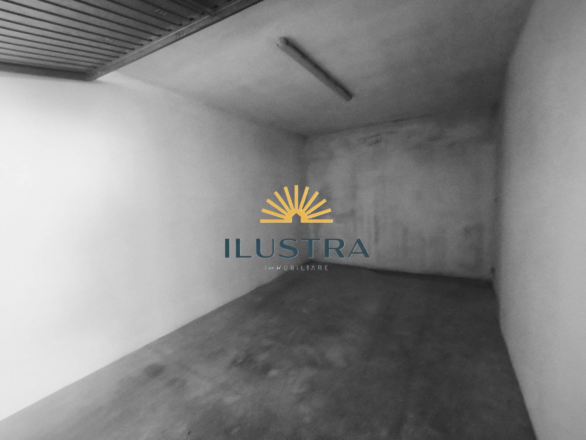 Box o garage in vendita a San Benedetto del Tronto