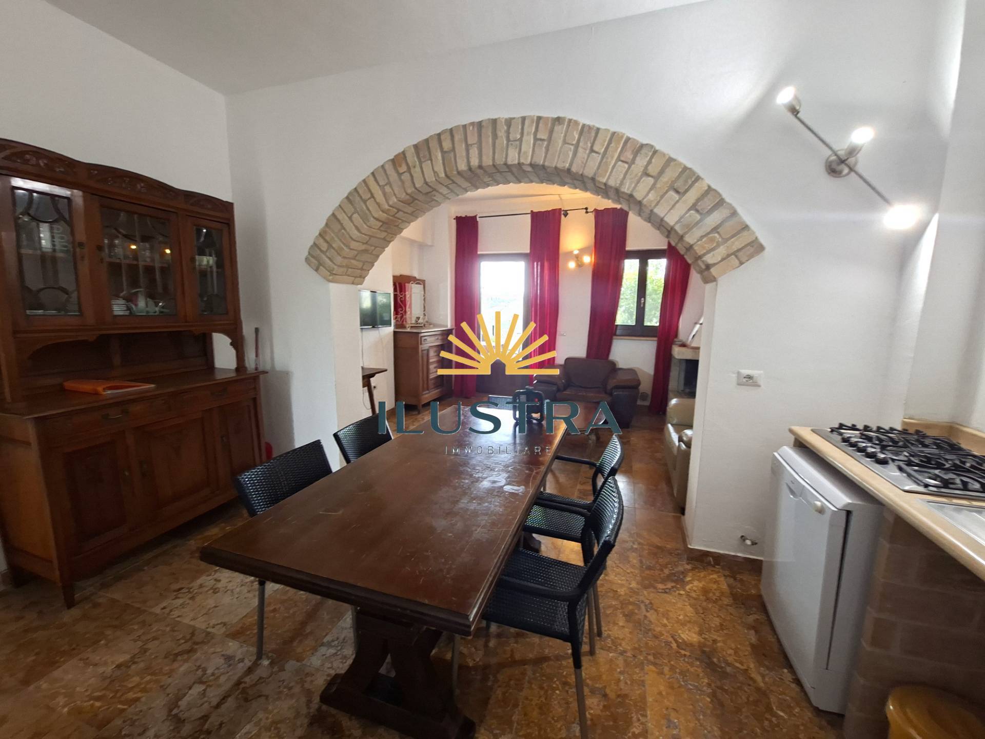 Appartamento in vendita a Acquaviva Picena