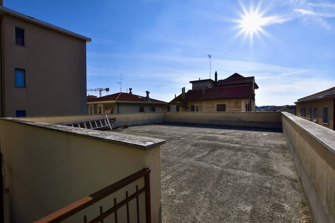 Casa indipendente in vendita a Savona, Villapiana