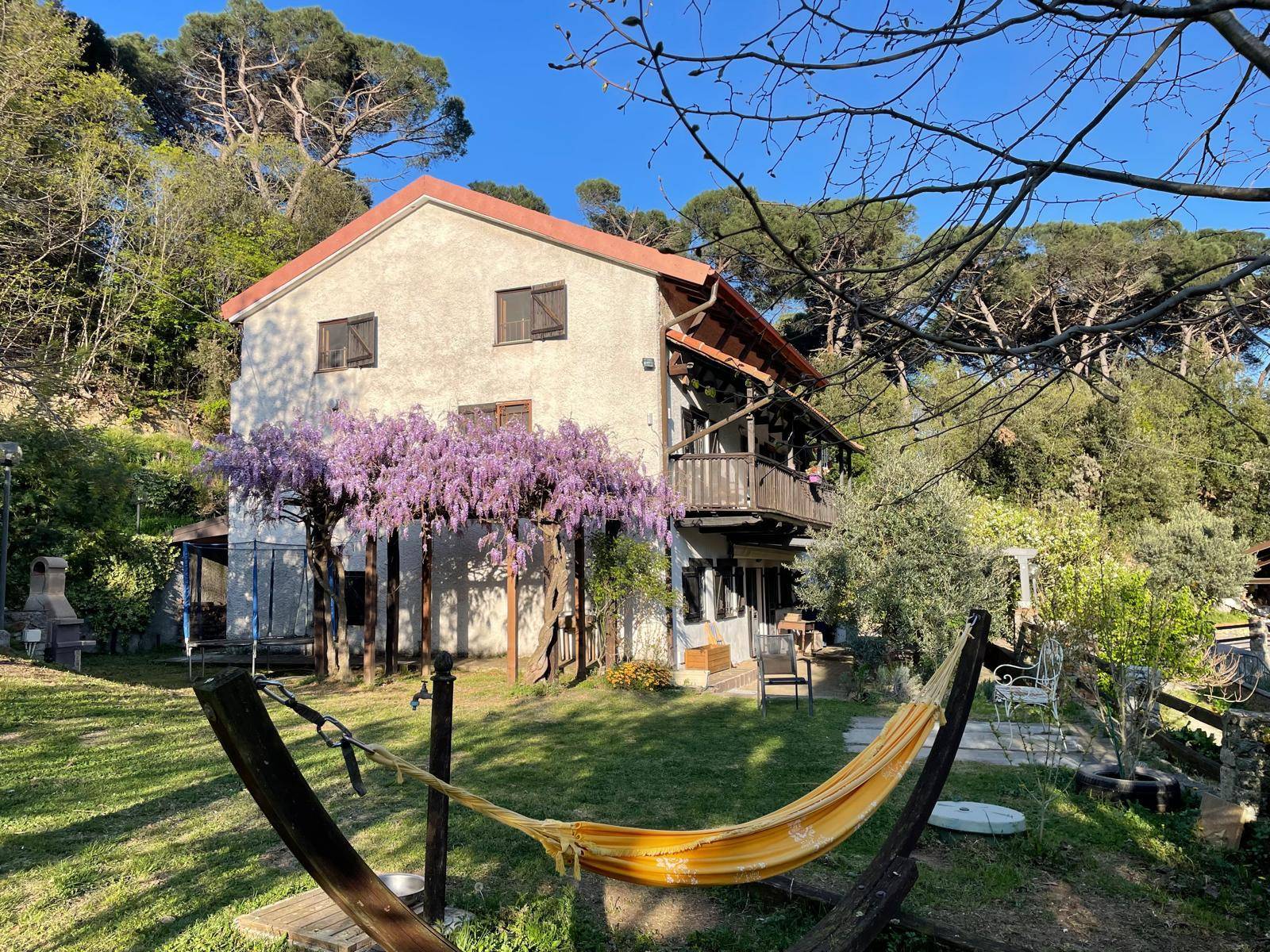 Casa indipendente in vendita a Savona