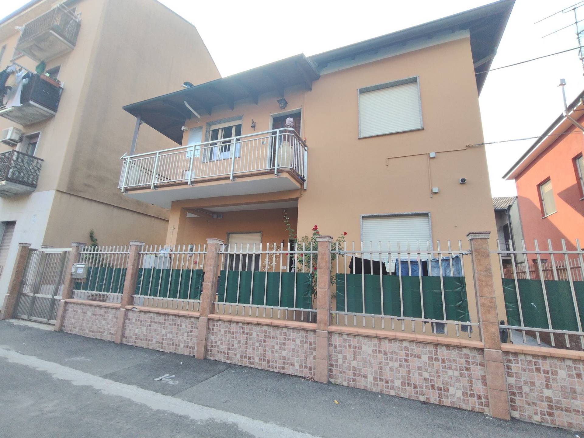 Casa Bifamiliare in vendita a Cinisello Balsamo, Borgo Misto
