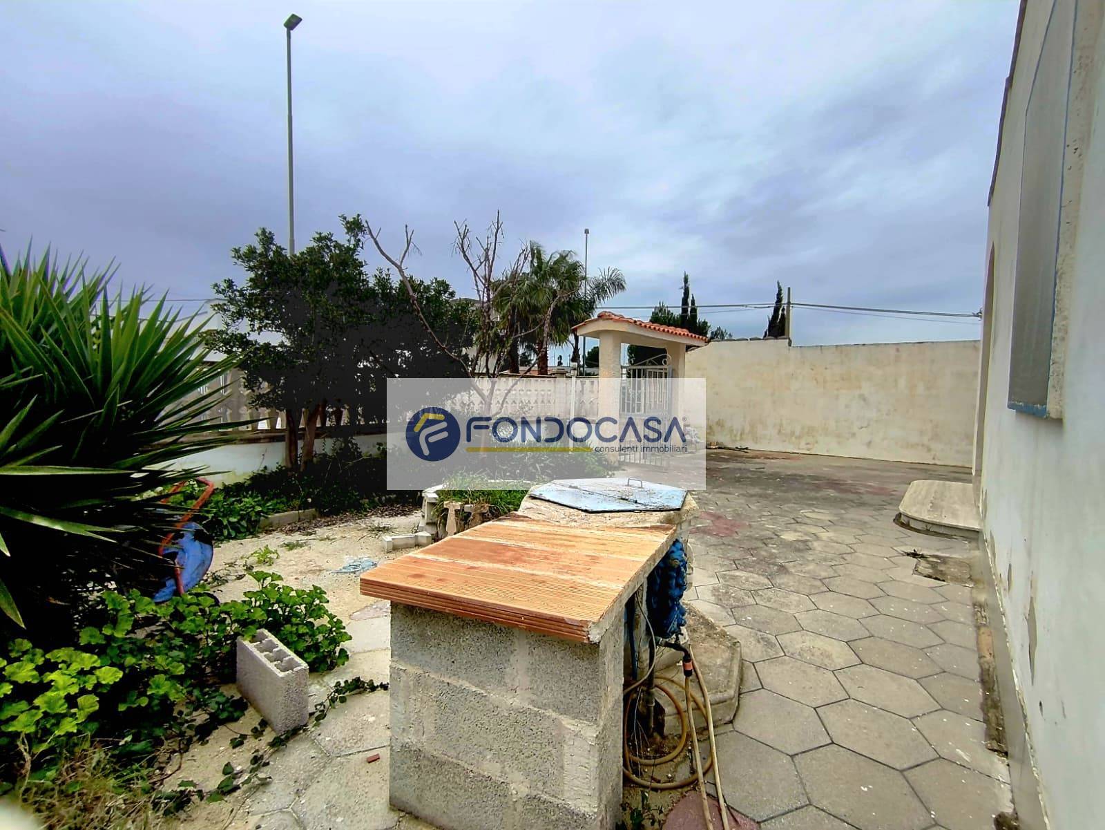 Casa indipendente in vendita a Lecce, Litorale