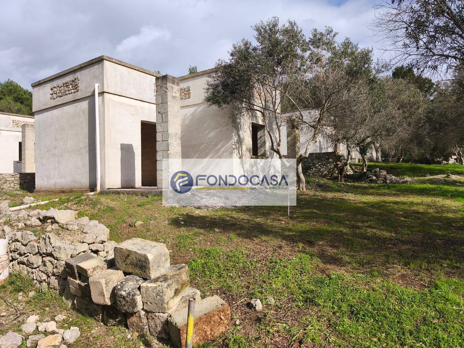 Villa quadrifamiliare in vendita a Palmariggi