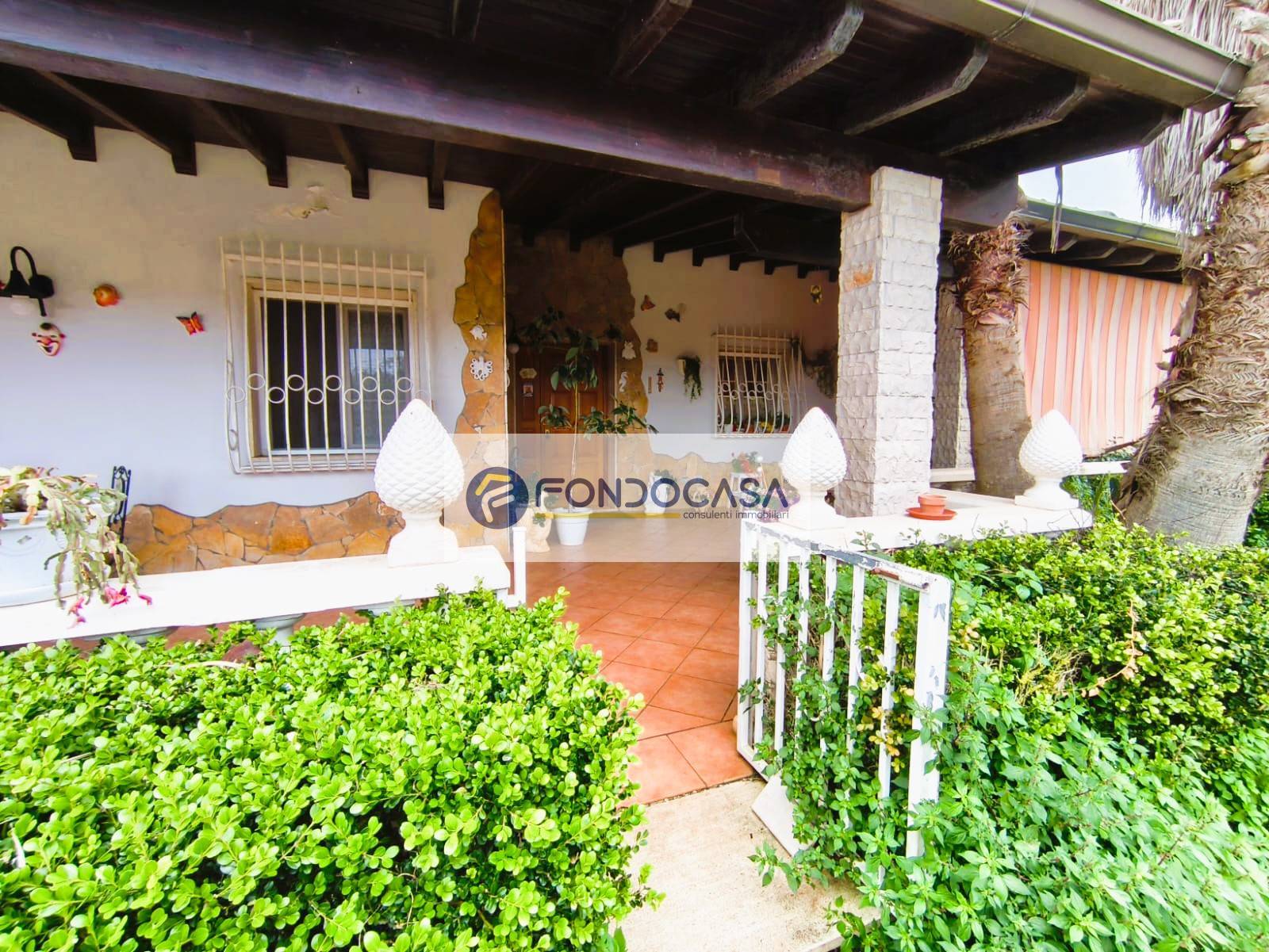 Villa in vendita a Lecce, Litorale