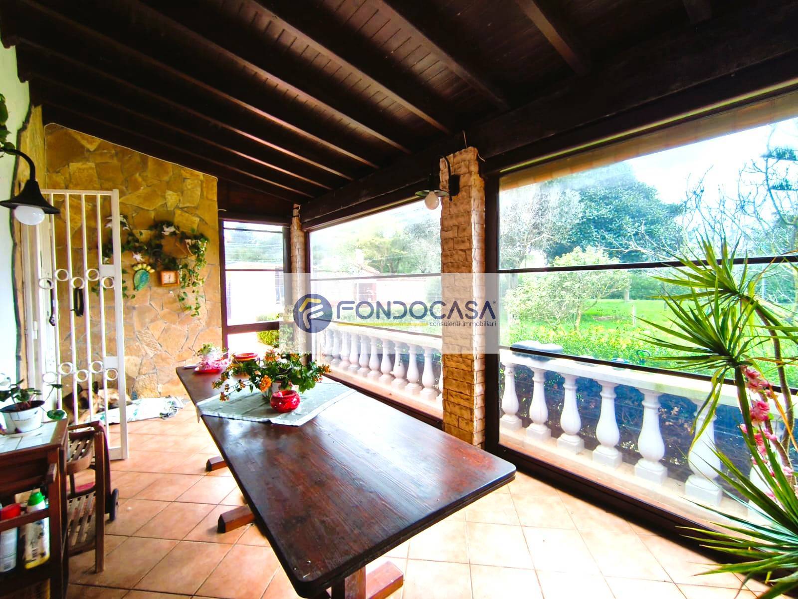 Villa in vendita a Lecce, Litorale