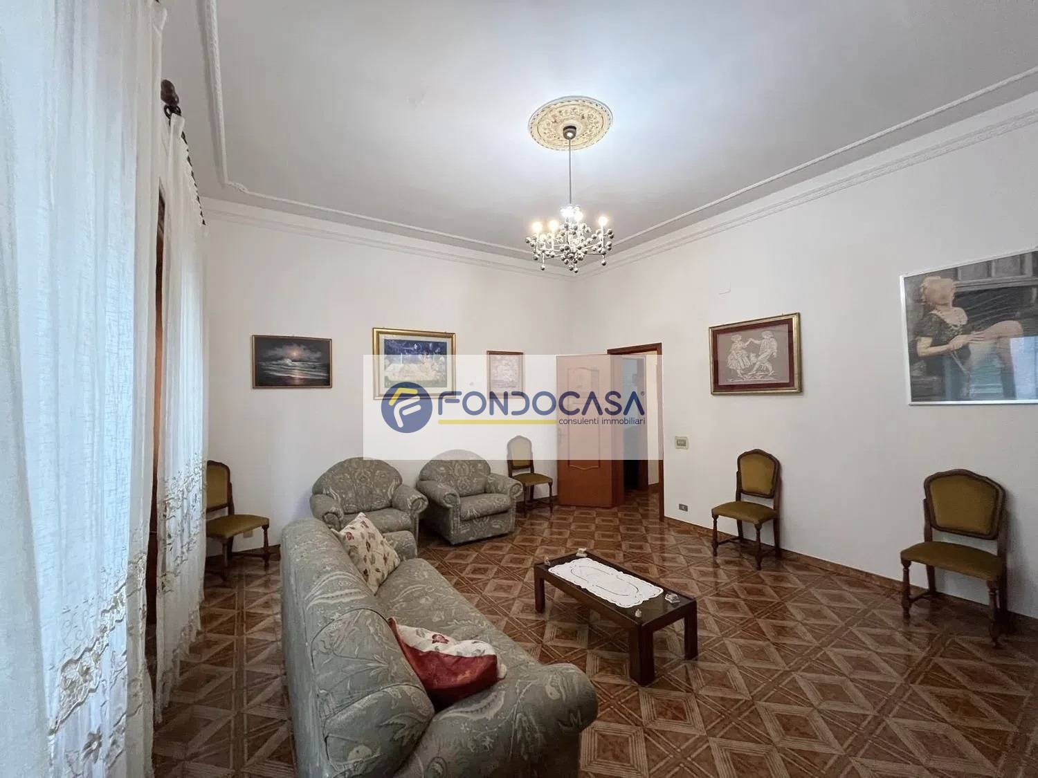 Villa in vendita a Parabita