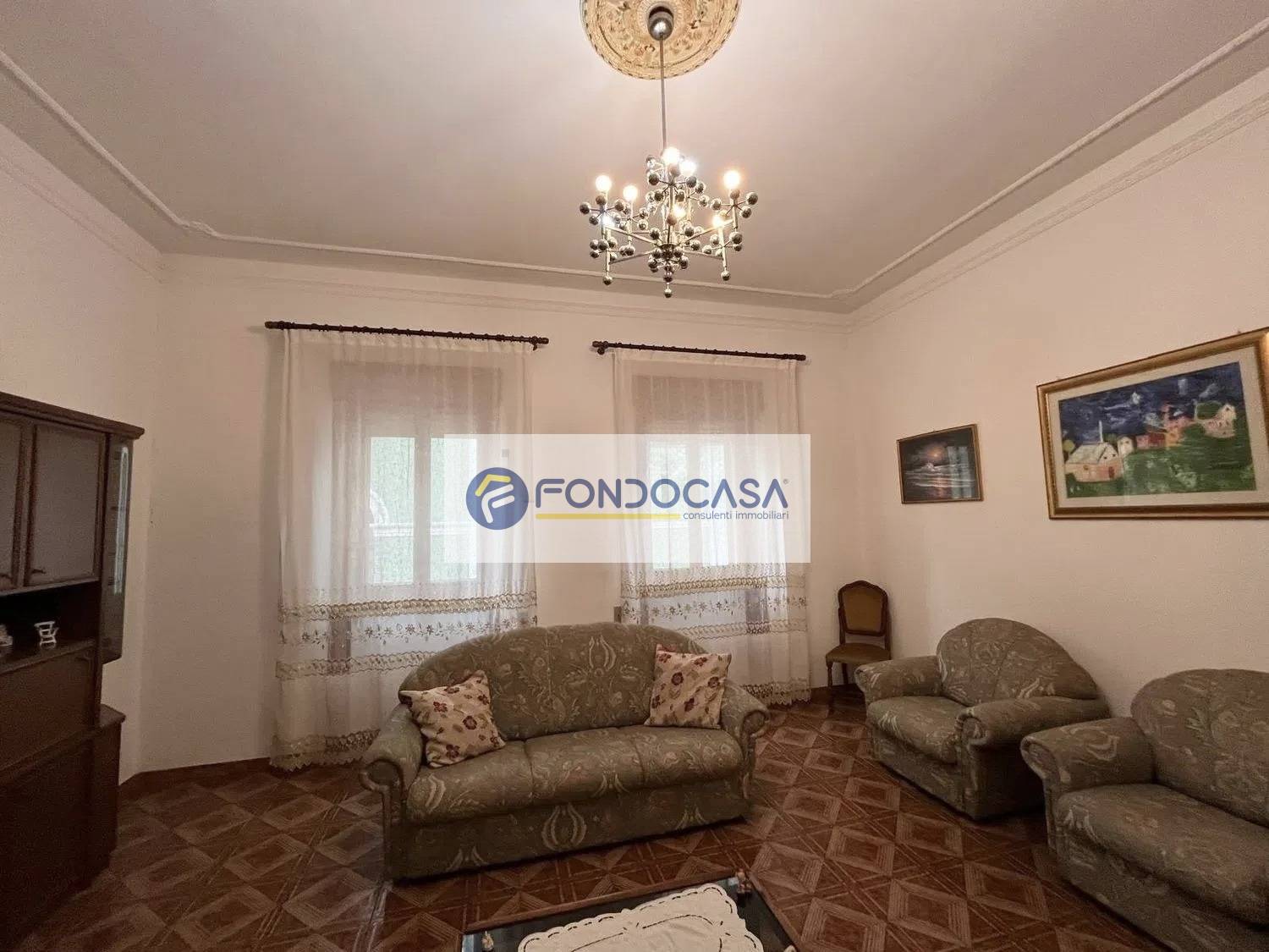 Villa in vendita a Parabita