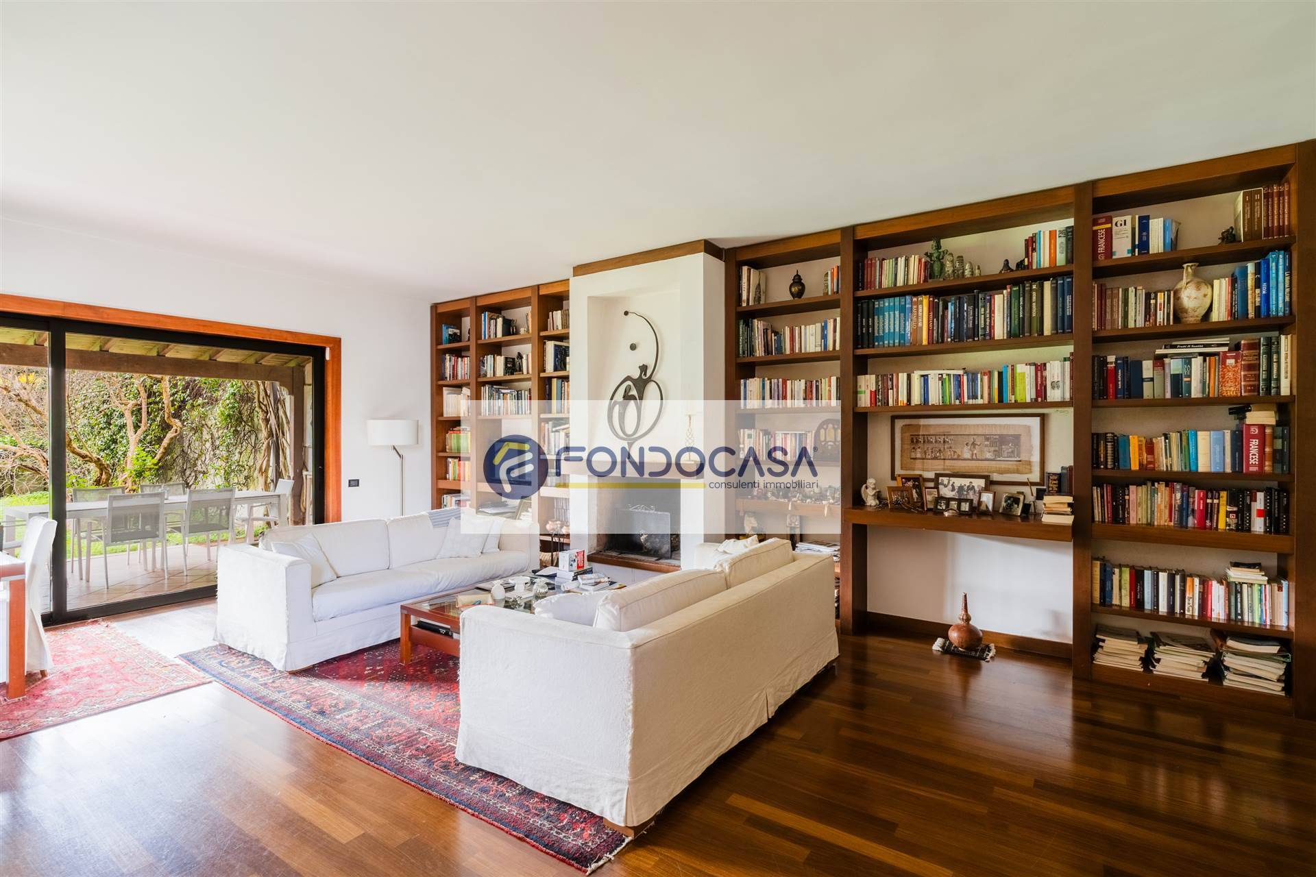 Villa in vendita a Lecce, Mazzini