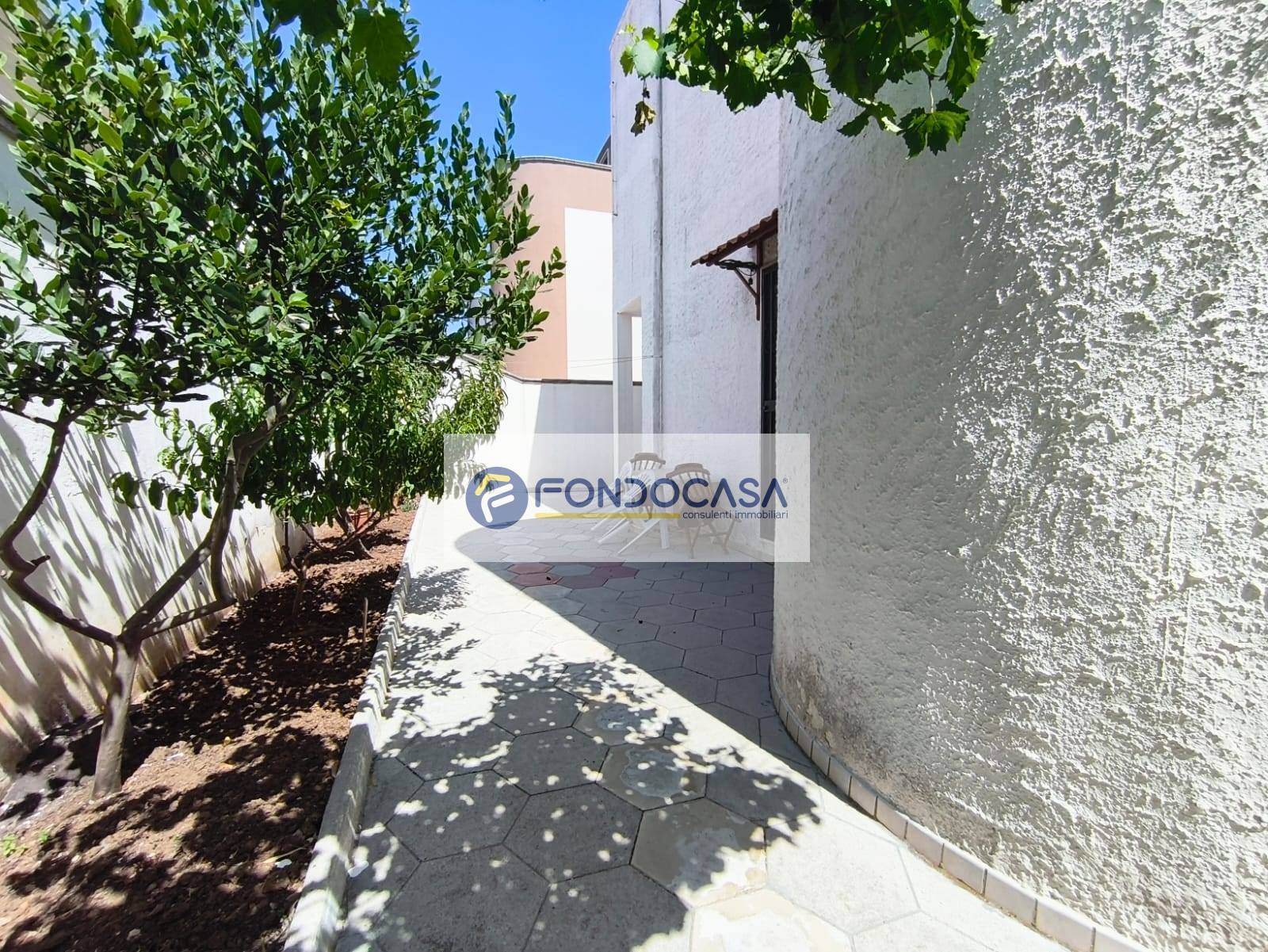 Villa in vendita a Lecce, Litorale
