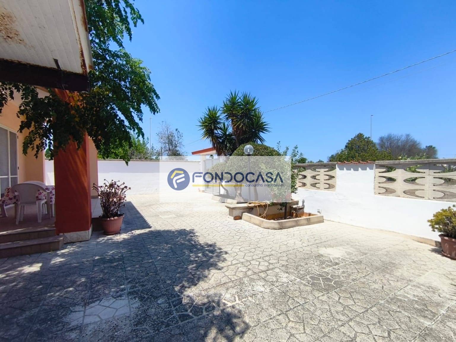 Villa in vendita a Lecce, Litorale