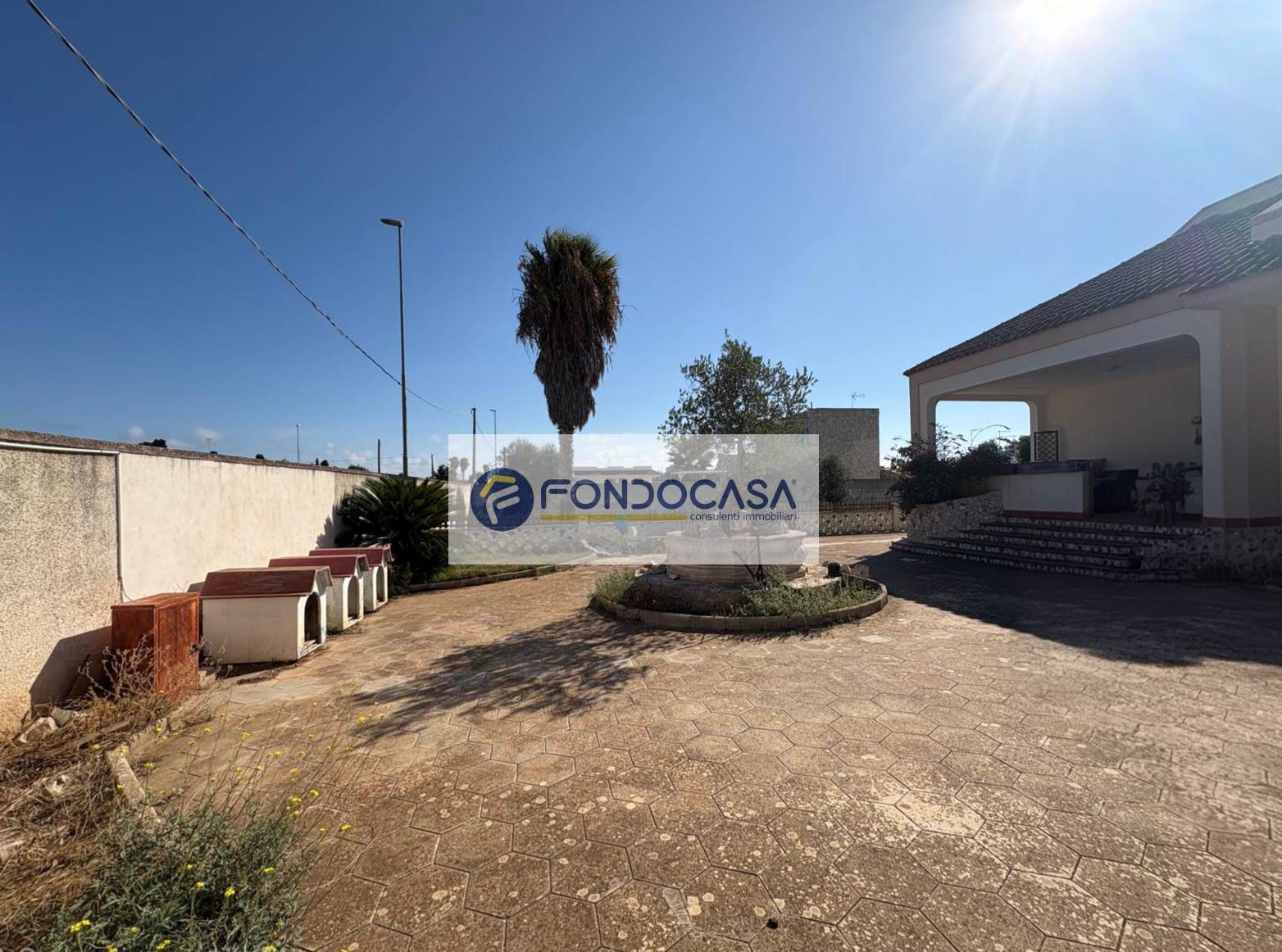 Villa in vendita a Lecce, Litorale