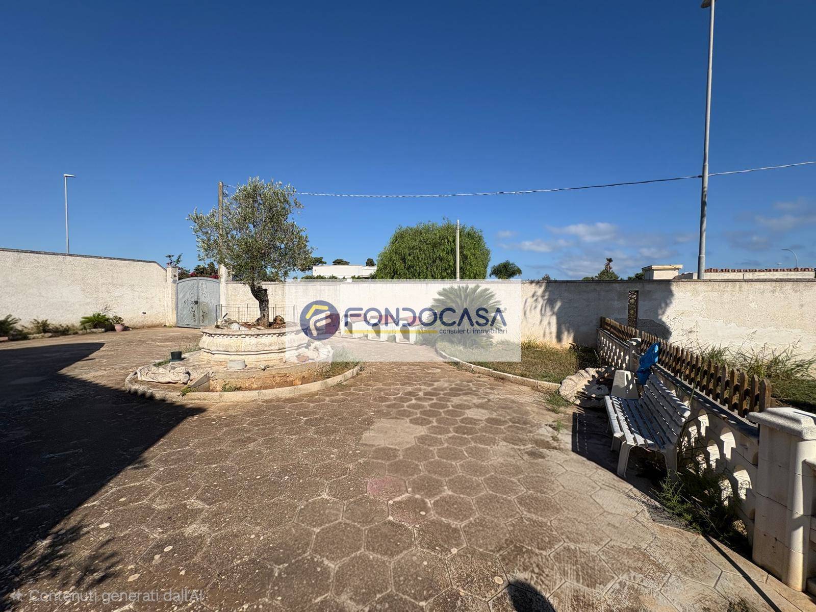 Villa in vendita a Lecce, Litorale