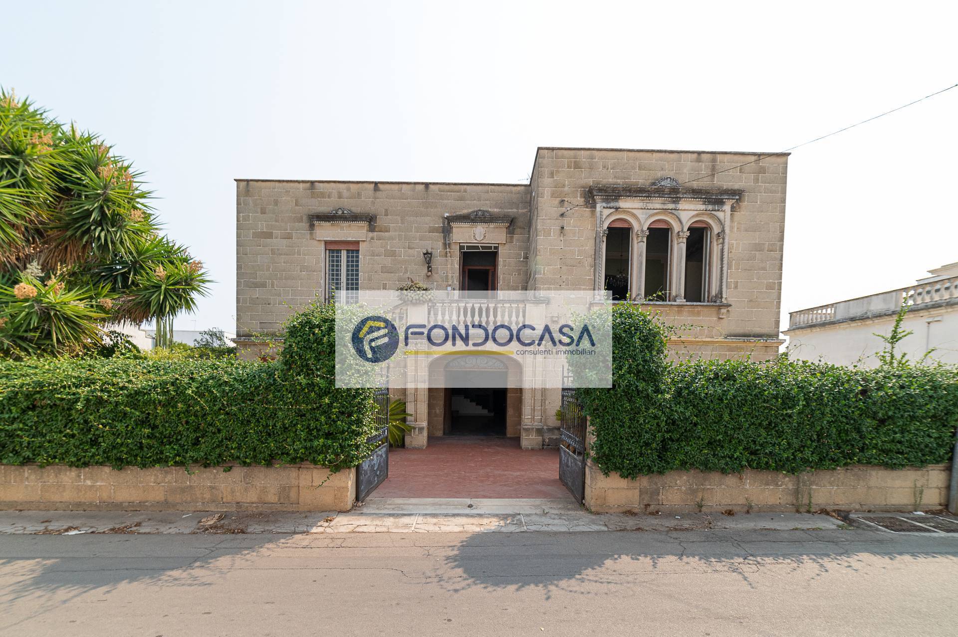 Villa in vendita a Racale