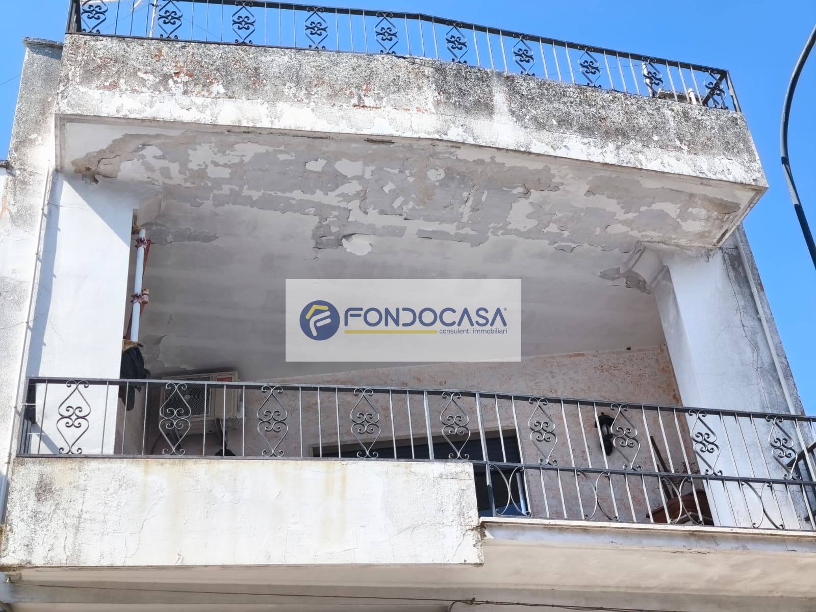 Casa semindipendente in vendita a Poggiardo