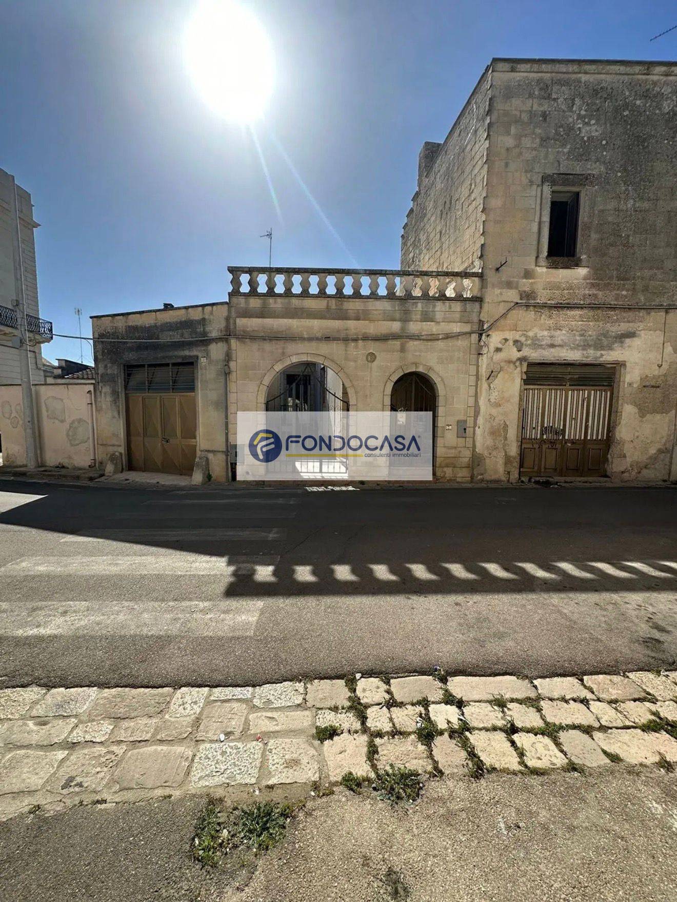 Abitazioni tipiche storiche in vendita a Martano