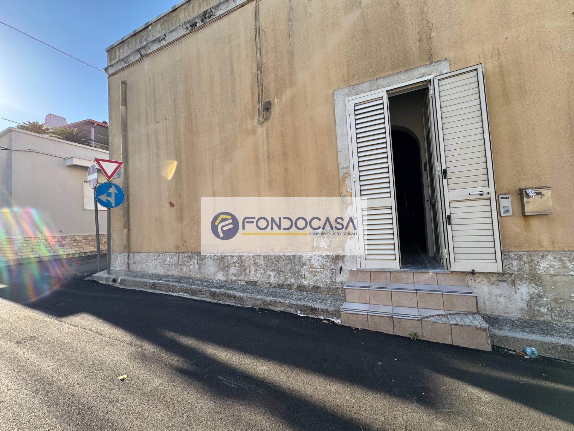 Casa indipendente in vendita a Carpignano Salentino, Serrano