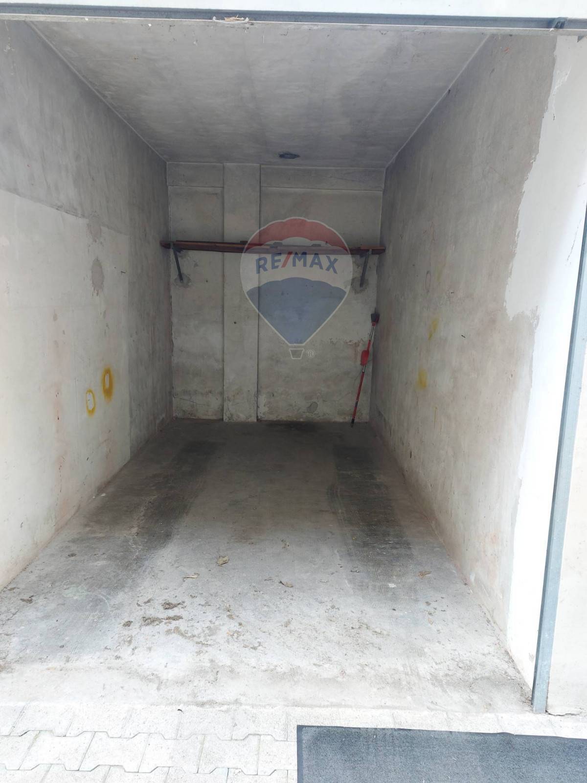 Box o garage in affitto a Torino, Crocetta