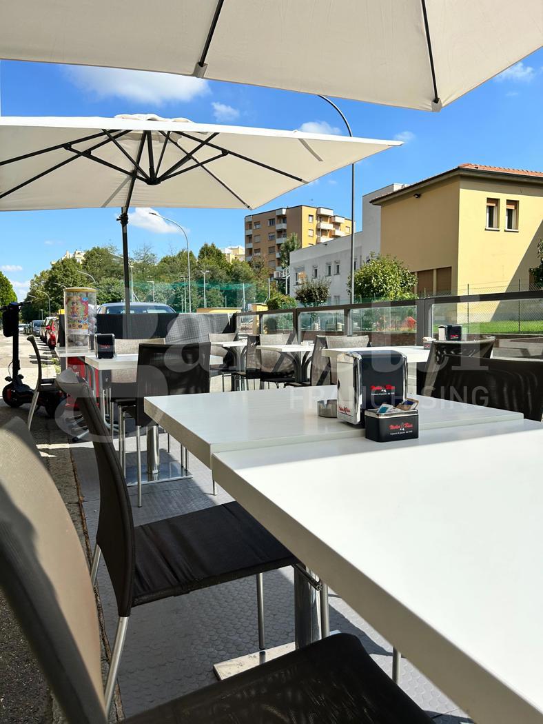 Attivit� commerciale Bar e tabacchi in vendita a Bologna