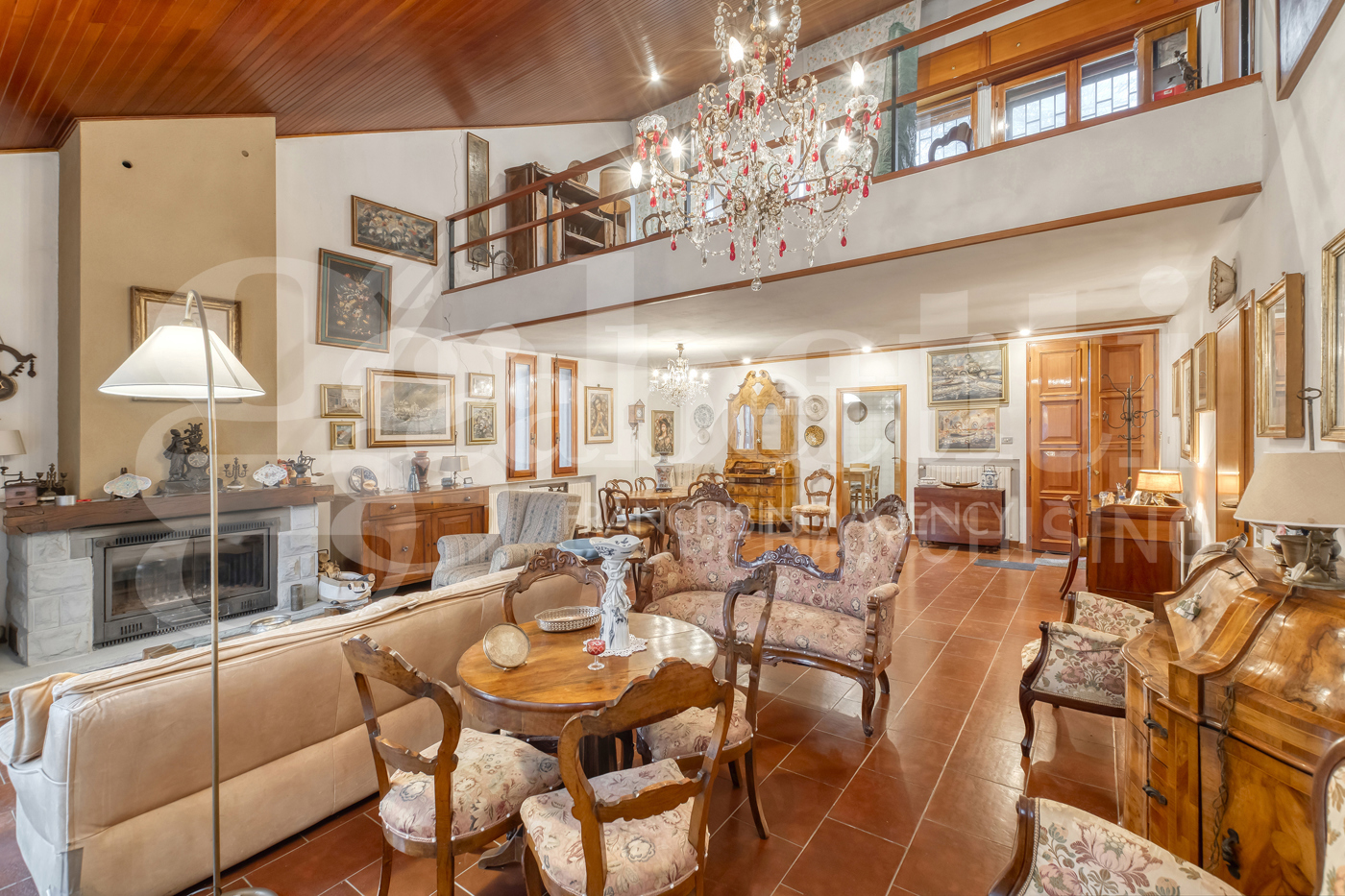 Villa Bifamiliare da ristrutturare a Pianoro