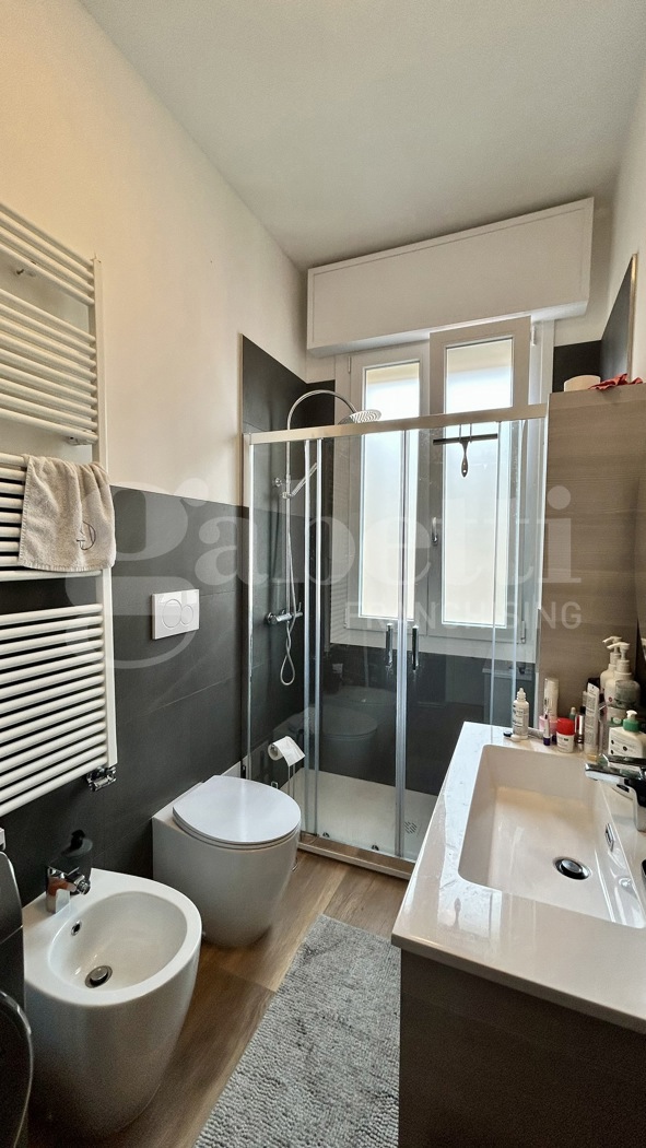 Trilocale ristrutturato a Bologna