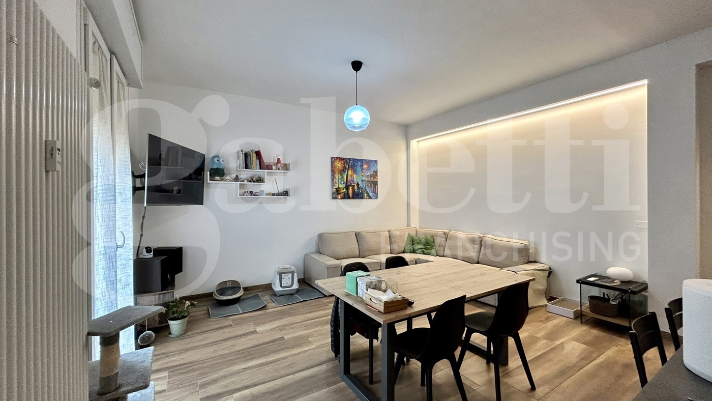 Trilocale ristrutturato a Bologna