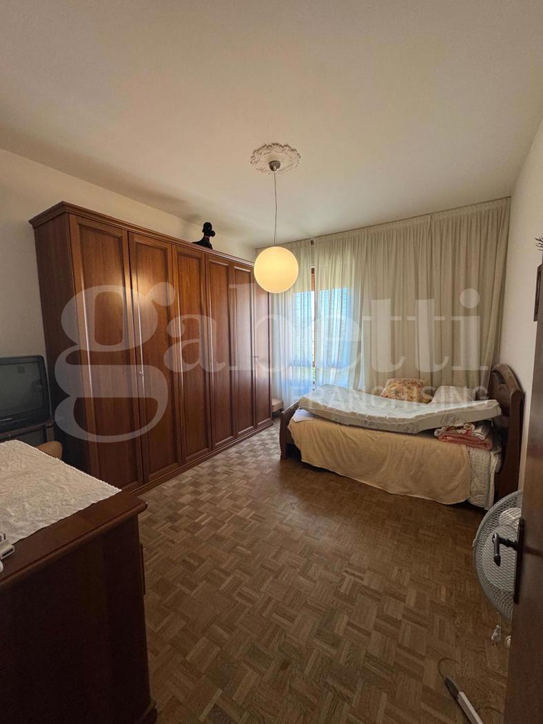 Quadrilocale da ristrutturare a Bologna