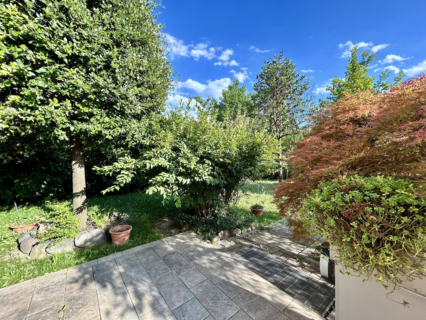 Villa Bifamiliare con giardino a San Lazzaro di Savena