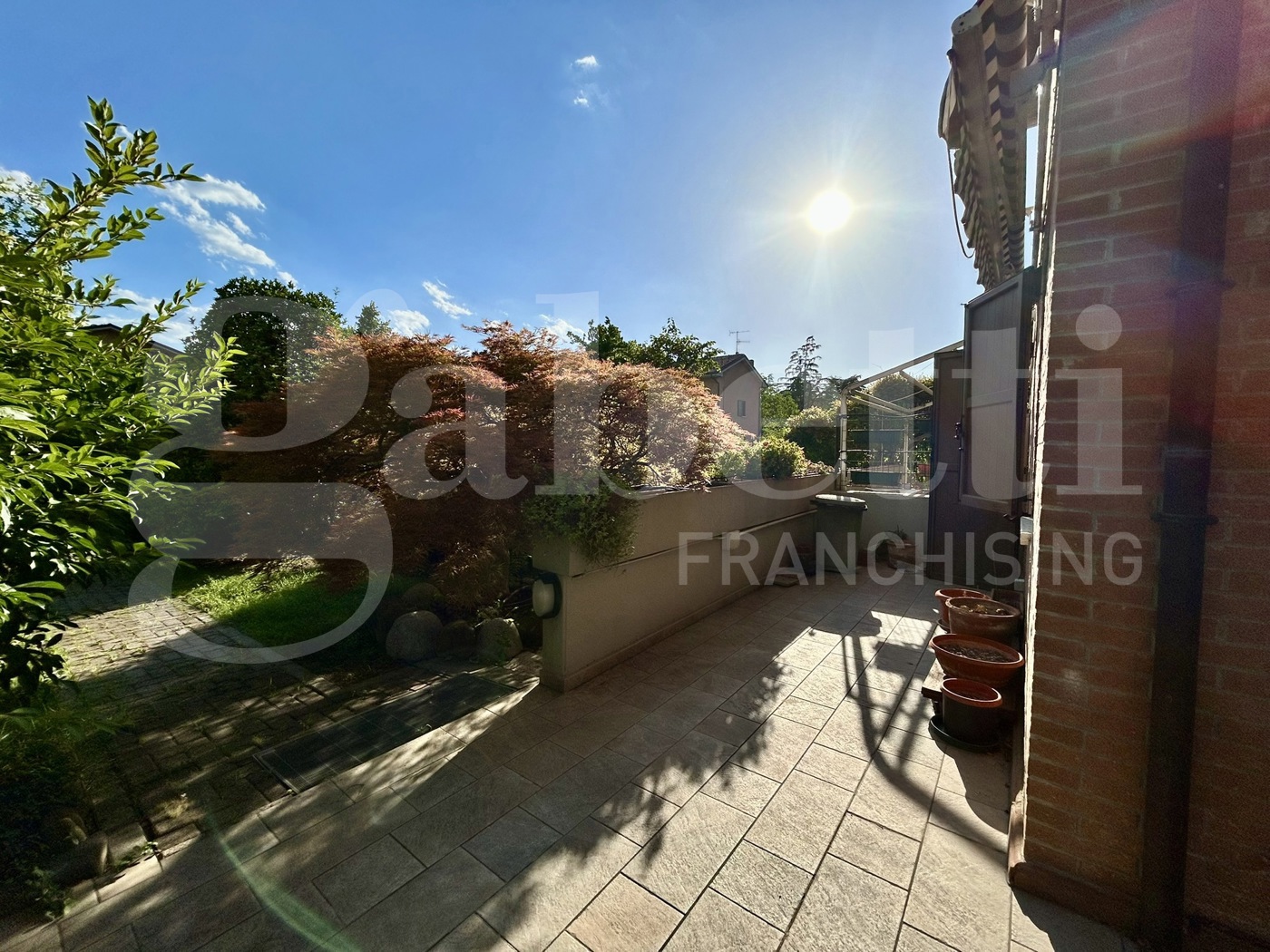 Villa Bifamiliare con giardino a San Lazzaro di Savena
