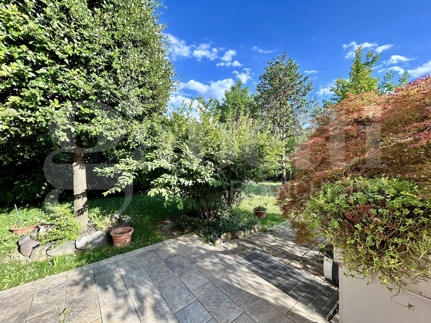 Villa Bifamiliare con giardino a San Lazzaro di Savena