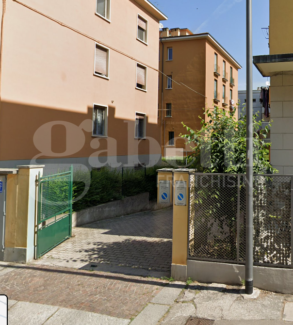 Box/Garage 8mq in vendita a Bologna