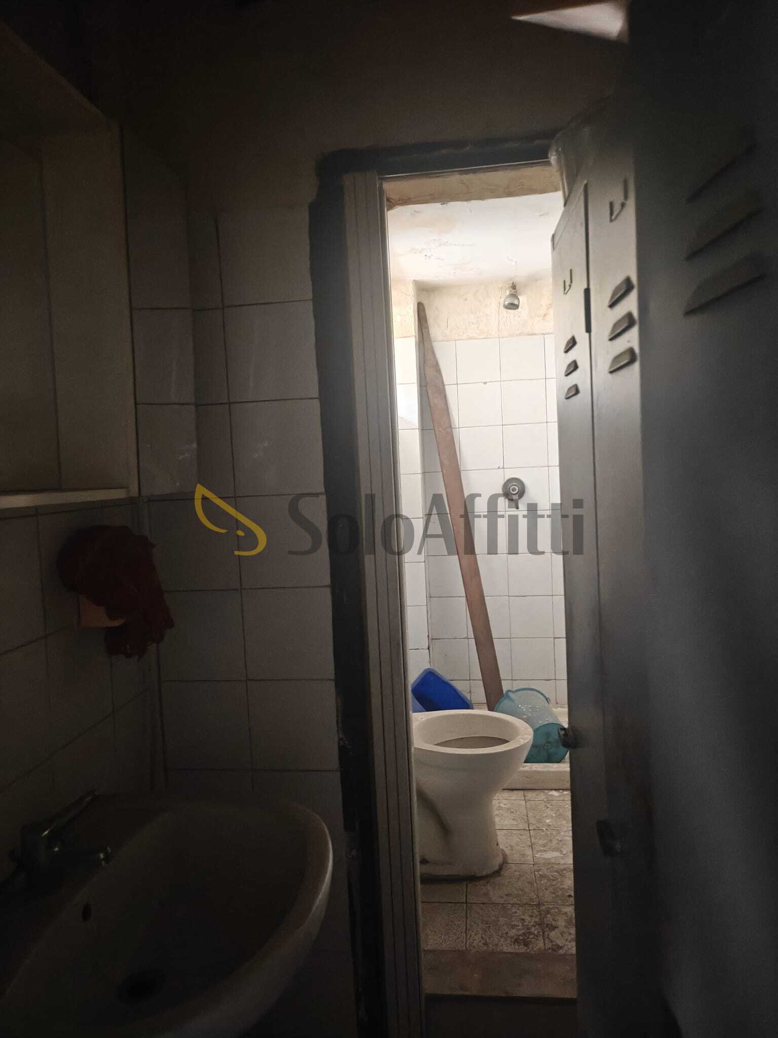 Locale commerciale in affitto, Catania corso delle province