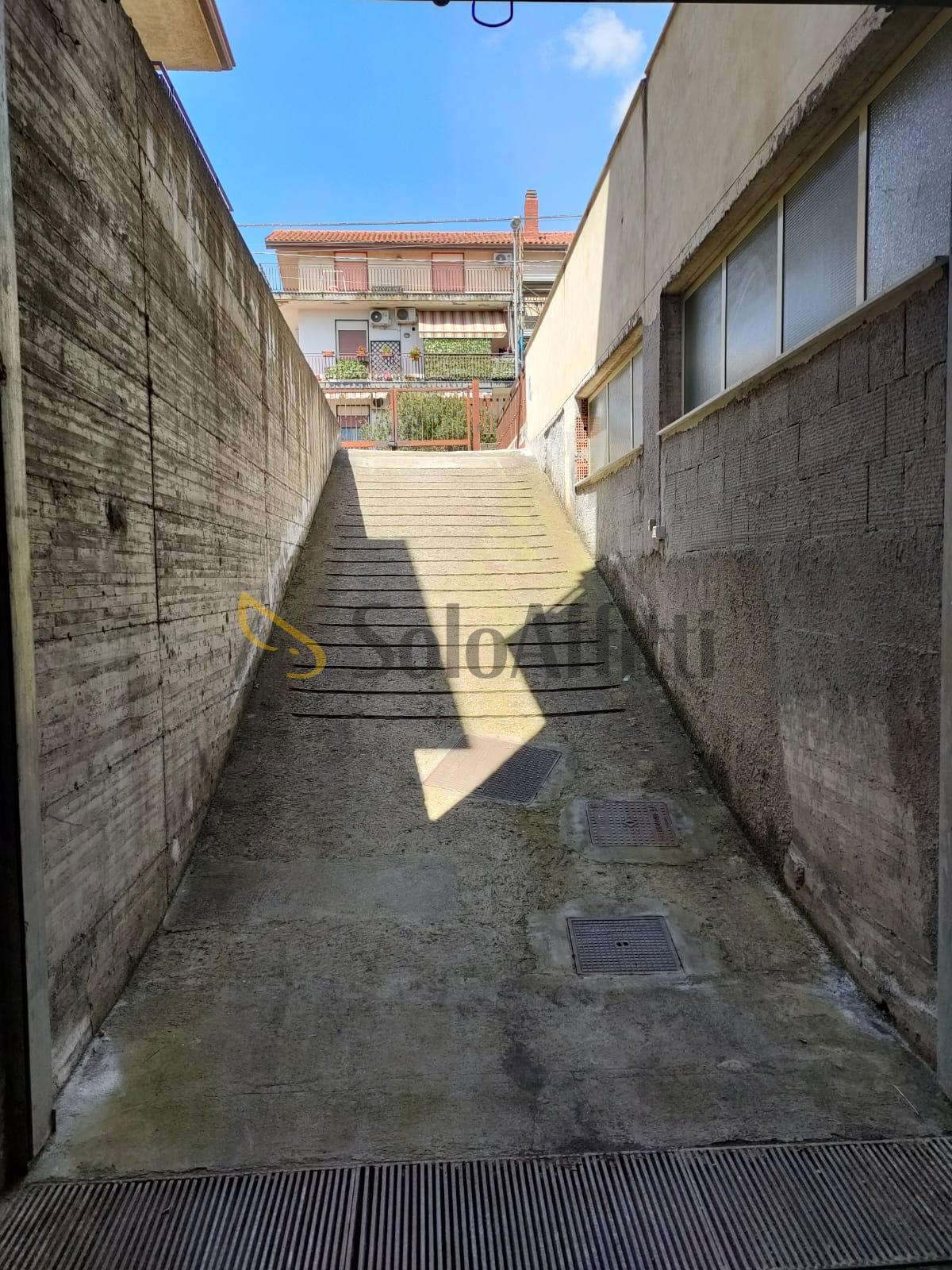 Magazzino in affitto, Misterbianco centro