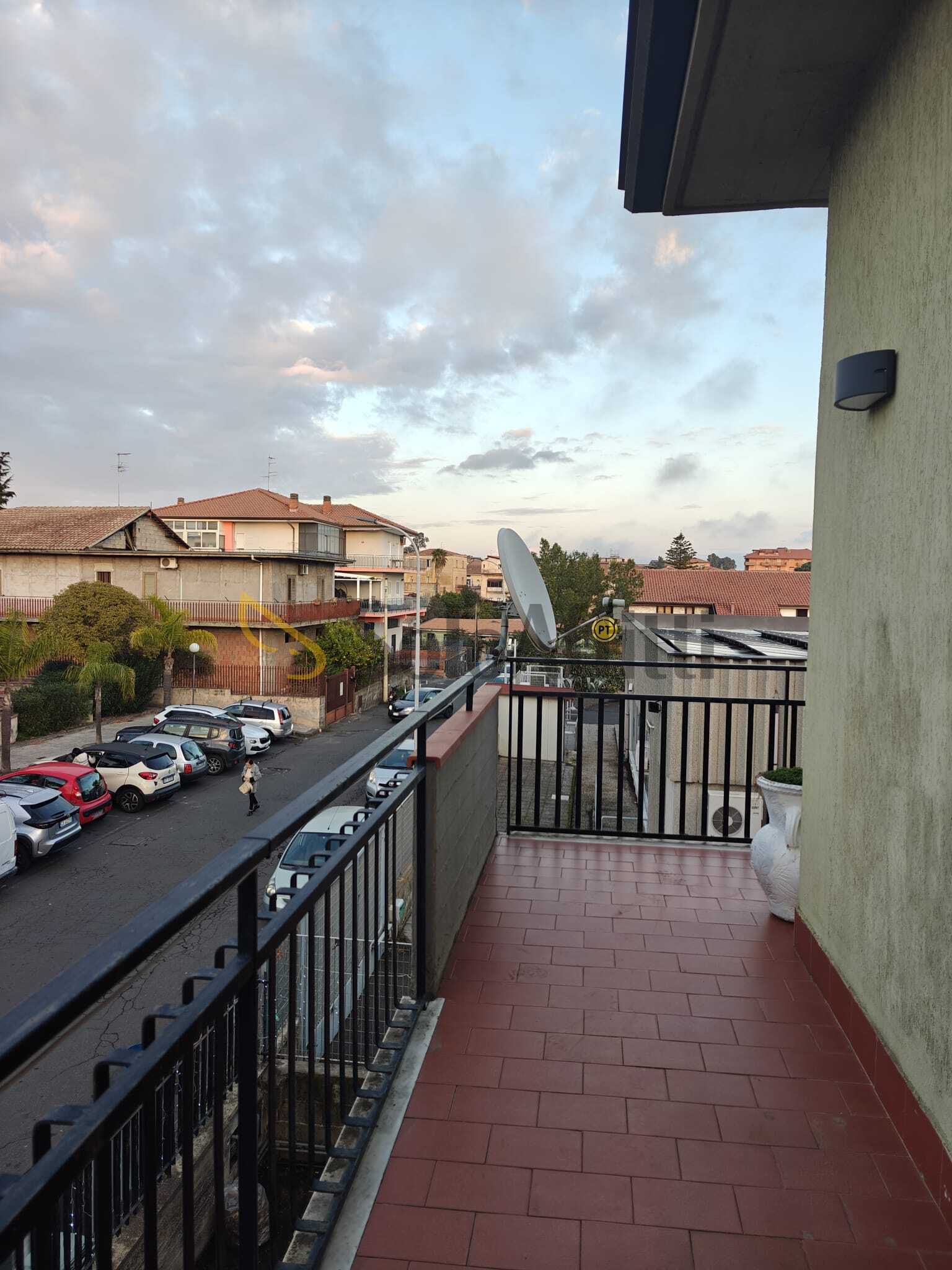 Trilocale in affitto, Mascalucia centro