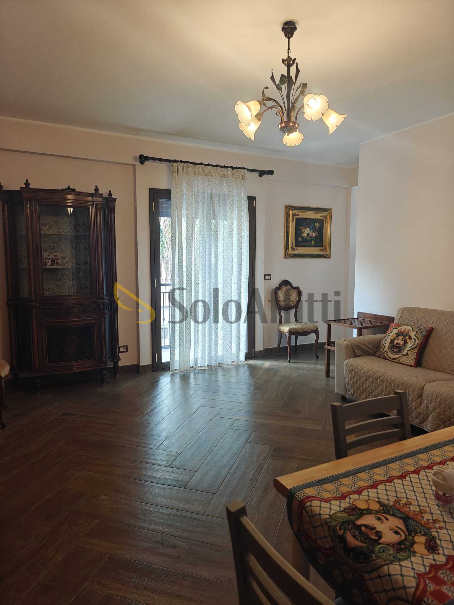 Trilocale classe A4, Catania borgo