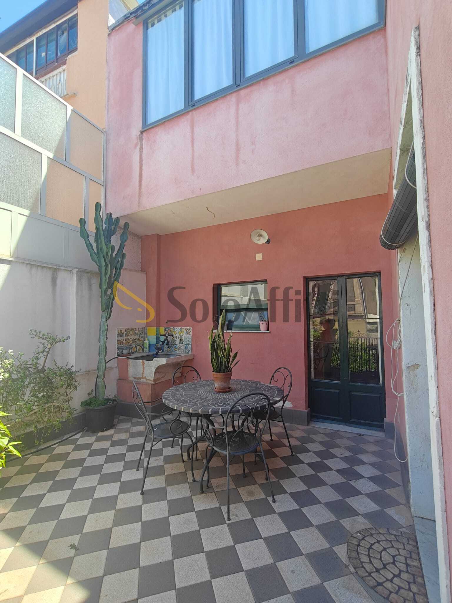 Appartamento in affitto, Acireale centro