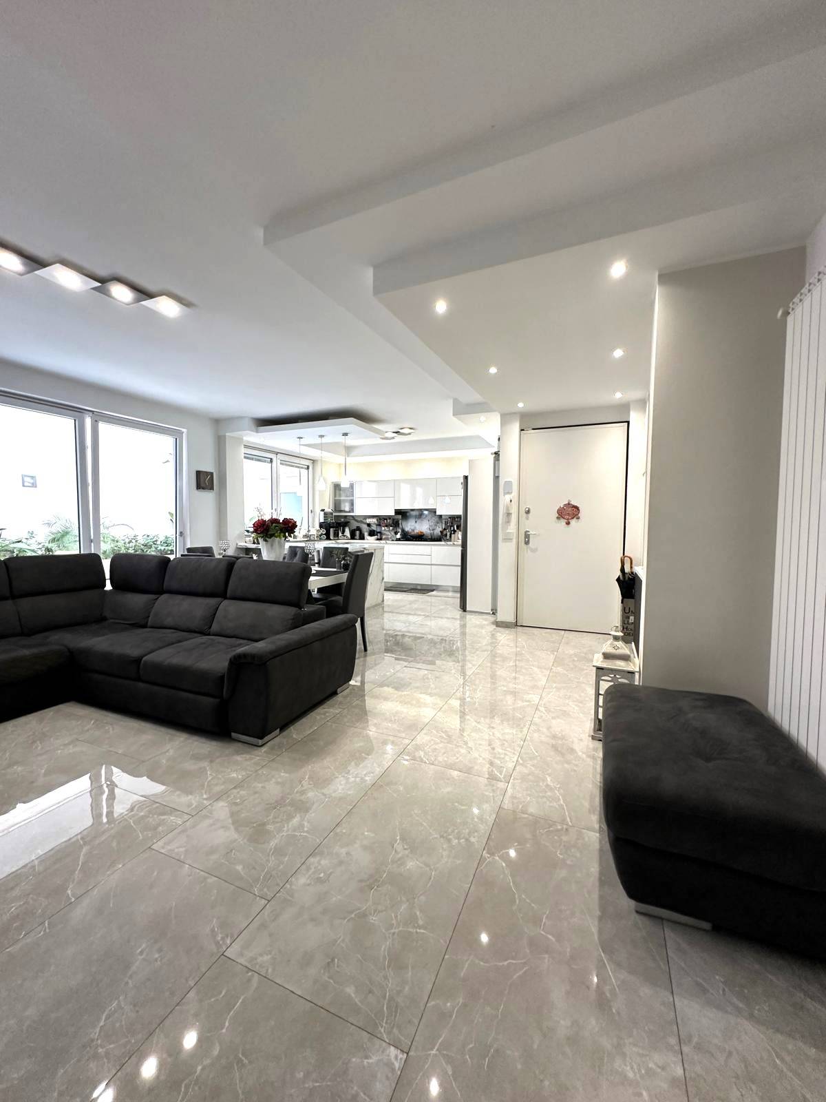 Appartamento in vendita a Gallipoli, Corso Roma