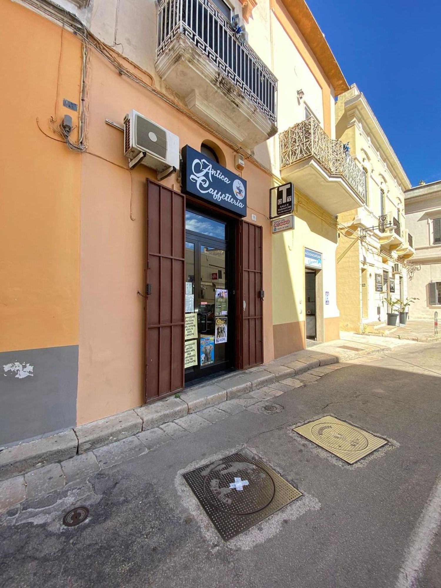 Attivit commerciale in vendita a Alezio