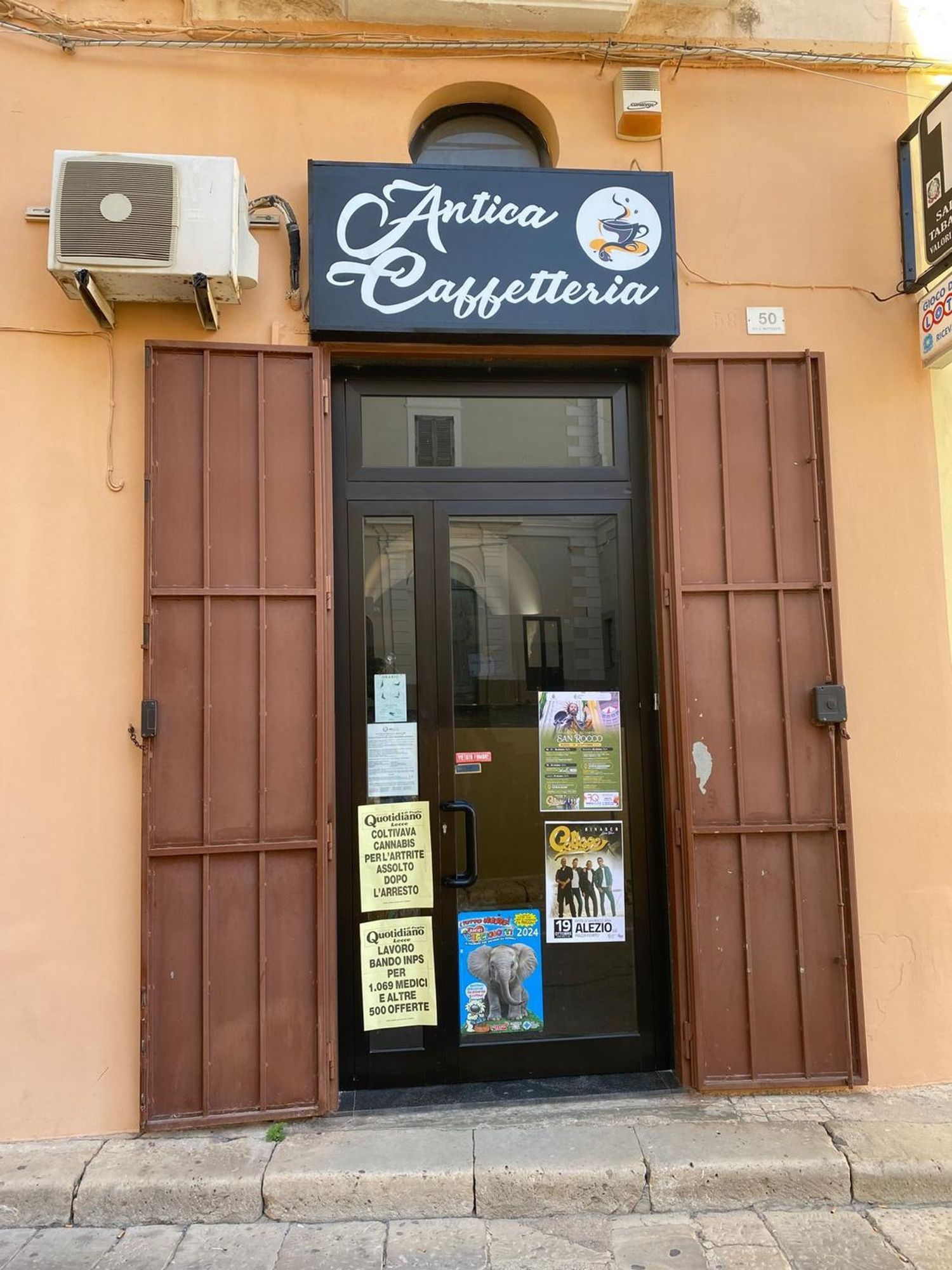 Attivit commerciale in vendita a Alezio