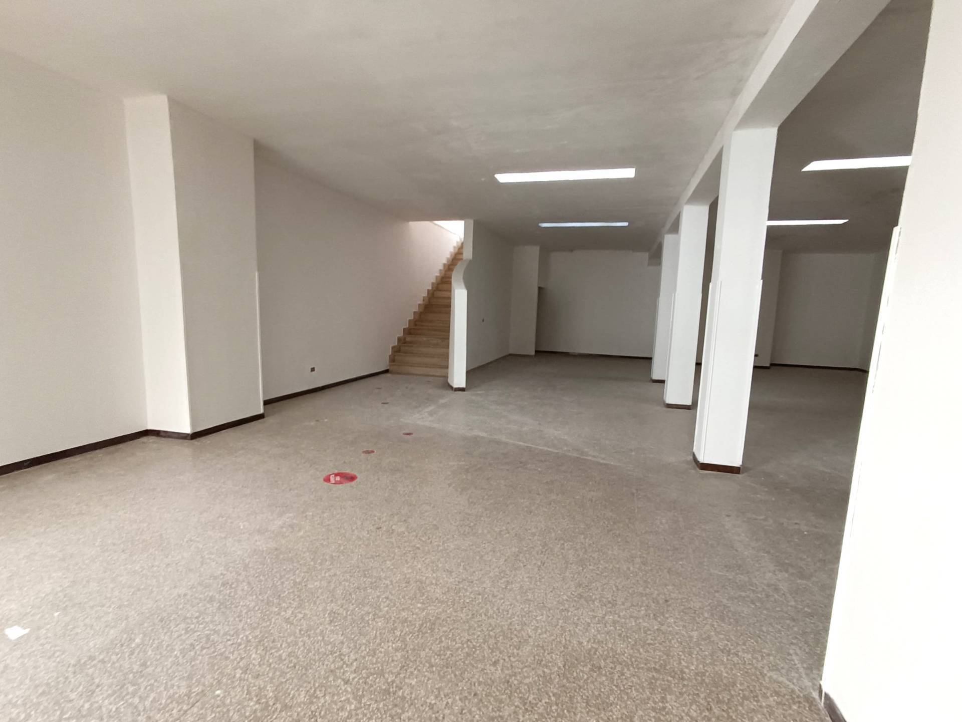 Attivit commerciale in vendita a Gallipoli, Corso Roma