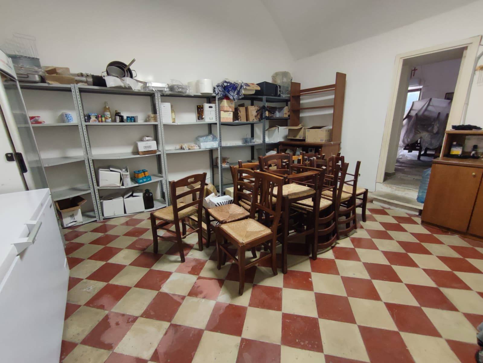 Attivit commerciale in vendita a Gallipoli, centro storico