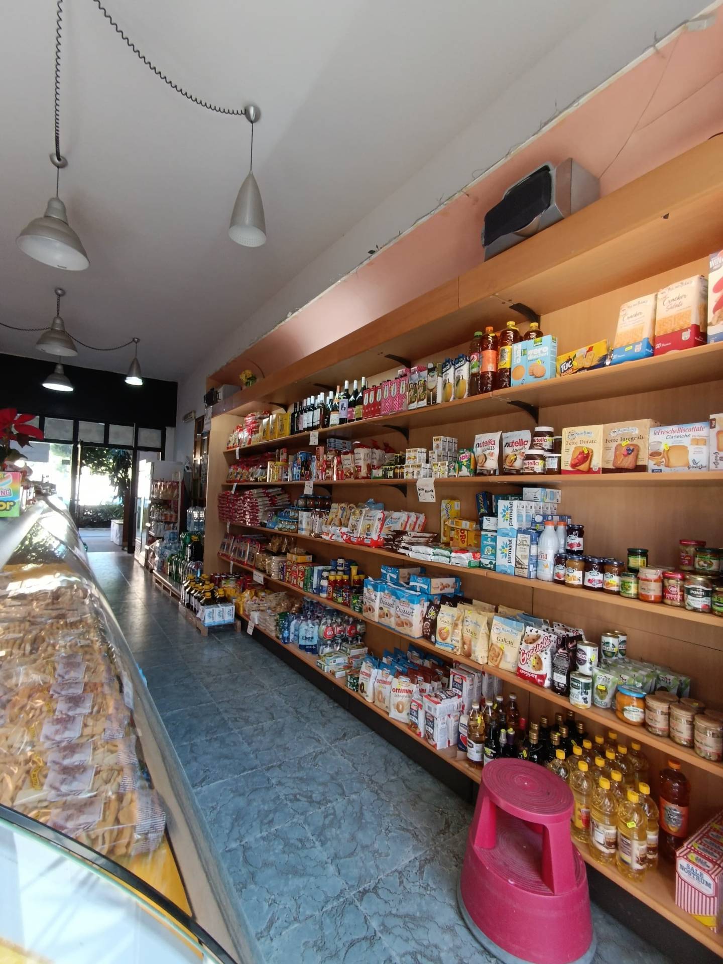 Locale commerciale in vendita a Gallipoli, Corso Italia