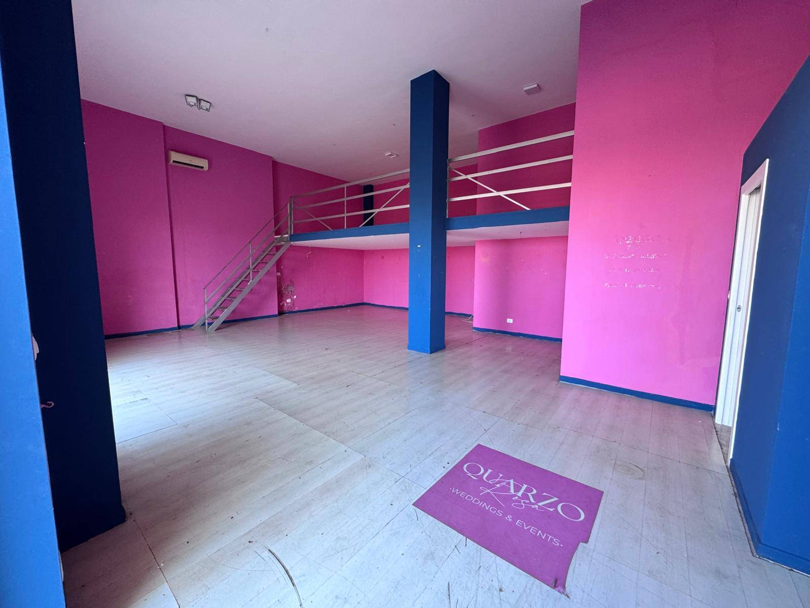 Locale commerciale in vendita a Gallipoli, Popolare sud