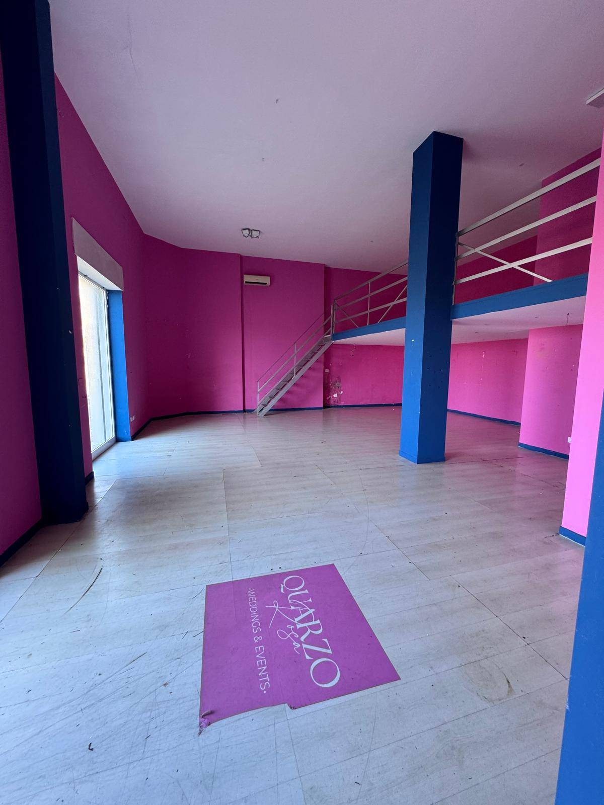 Locale commerciale in vendita a Gallipoli, Popolare sud