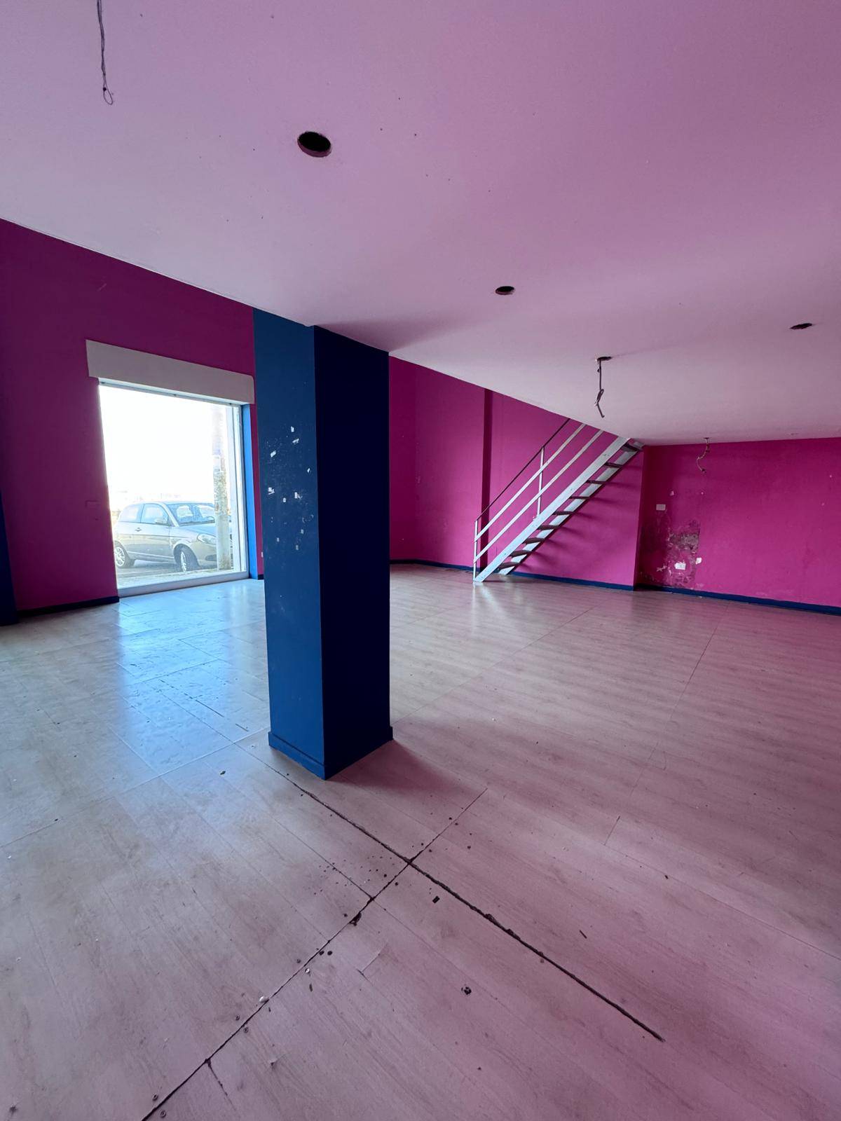 Locale commerciale in vendita a Gallipoli, Popolare sud